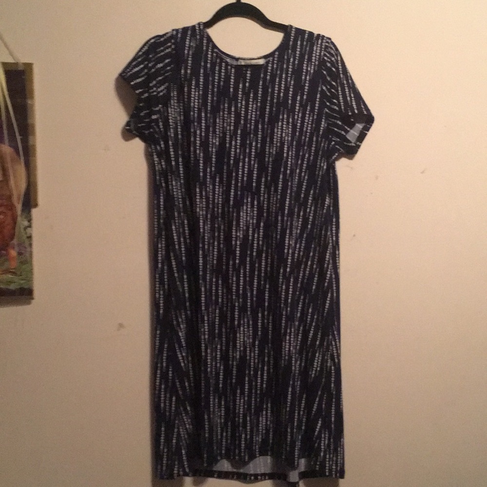 Ladies mid length casual dress